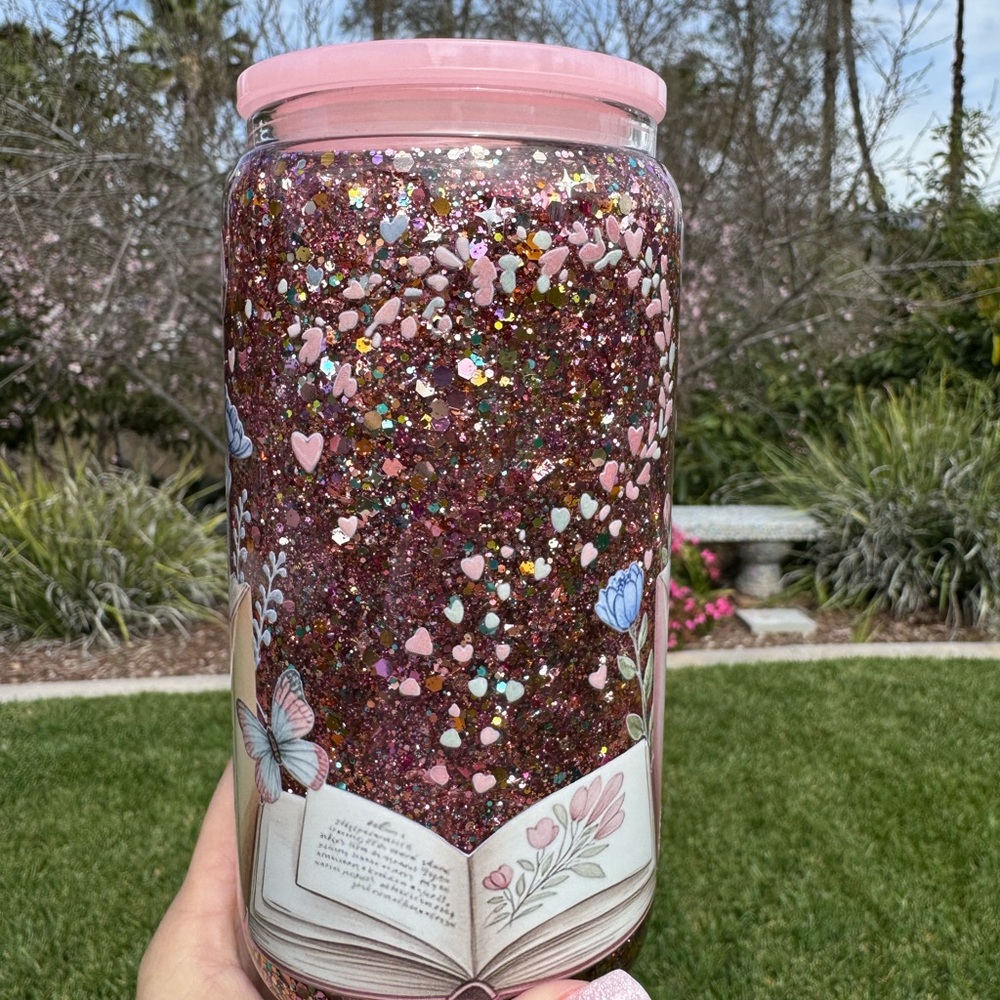 Books and flowers snow globe glass Tumbler 16oz